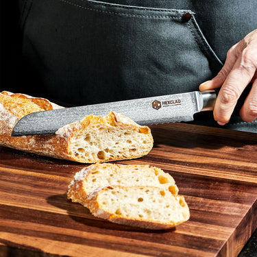 Cuchillo Dentado para Pan de Acero Damasco, 19 cm