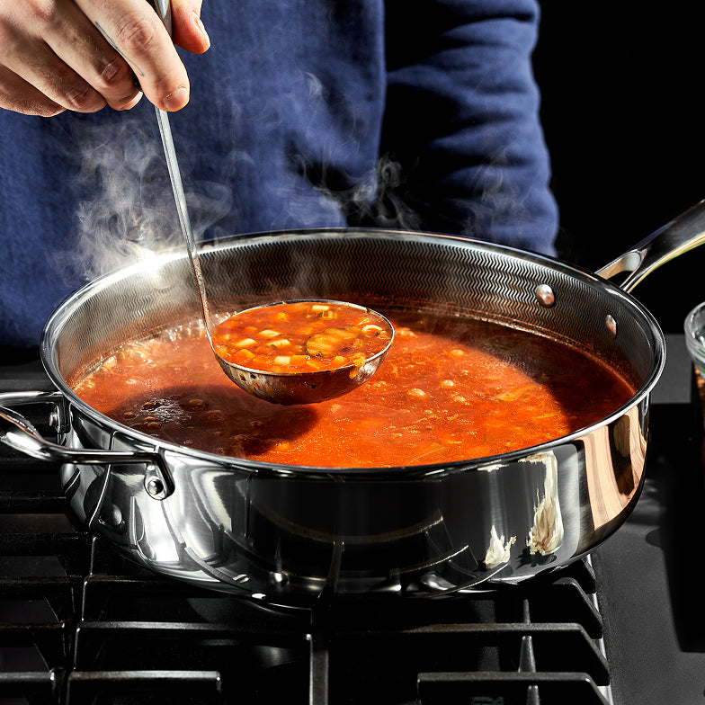 5.5 QT Hybrid Deep Sauté Pan with Lid (5.2 L)