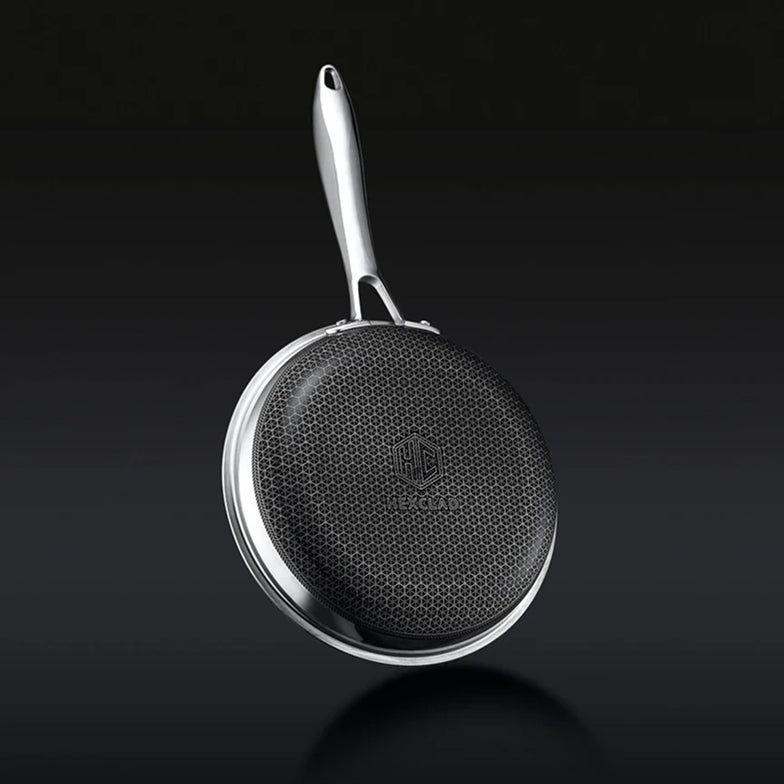 8" Hybrid Pan (20 cm)