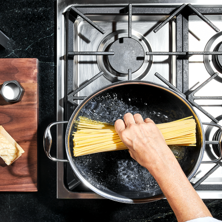 Horno Holandés Ovalado Hybrid de 6.5QT (6.15 L)