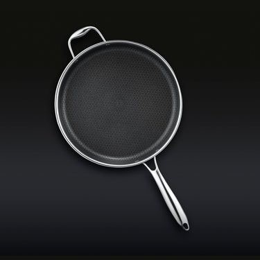 5.5 QT Hybrid Deep Sauté Pan with Lid (5.2 L)